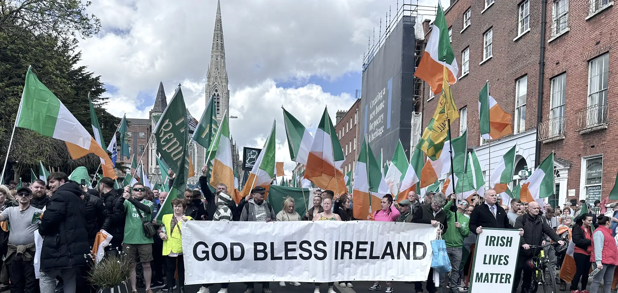 April 26th GOD BLESS IRELAND - Easter Rising Commemoration Rally, Dublin City - Garden of Remembrance